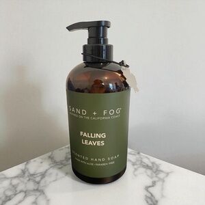 Sand + Fog Falling Leaves Hand Wash | 20 oz Bottle | Autumn Seasonal Soap